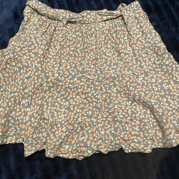 Skirt / short - Picture 4 of 8